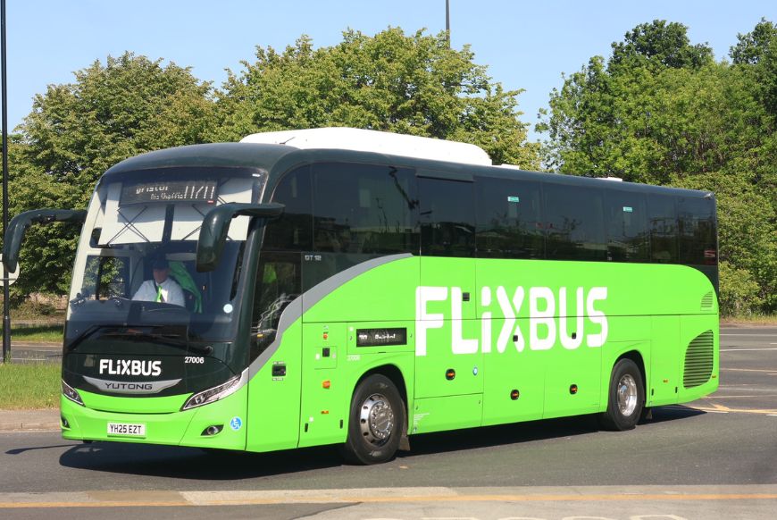 a fixbus Coach