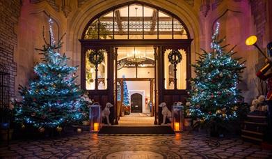 Lobby Christmas , De Vere 
