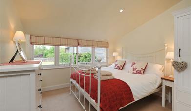 Park Farm Country Cottages bedroom
