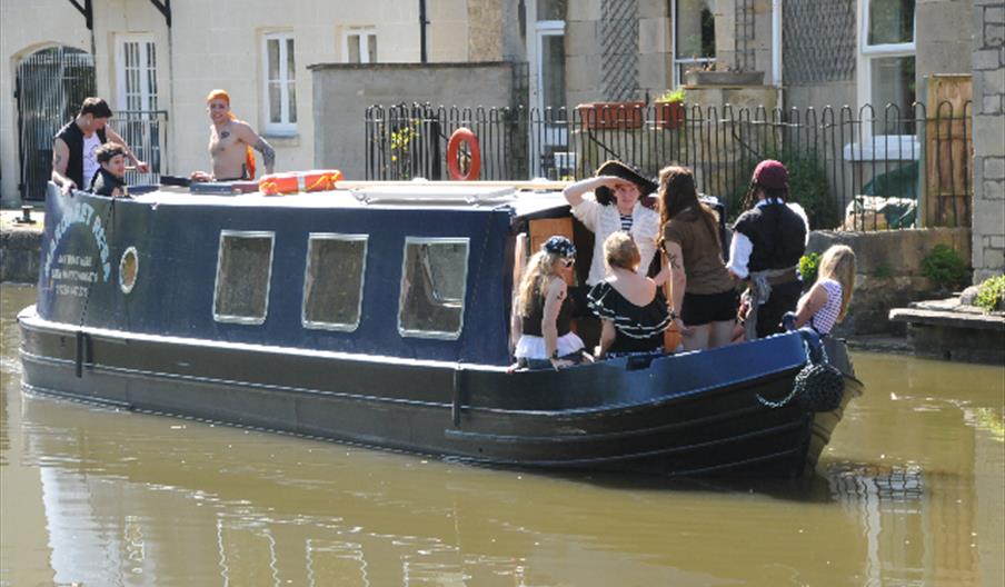 mud bath boat trips