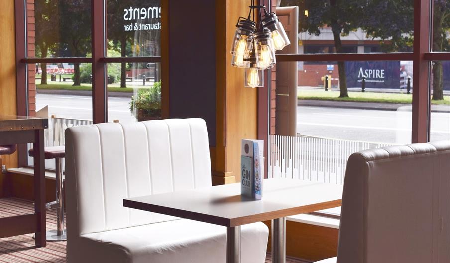 Novotel Bristol Centre seating