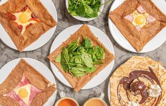 Savoury and sweet crepes