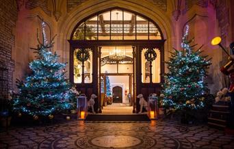 Lobby Christmas , De Vere