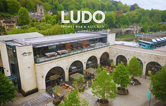 Ludo exterior photo