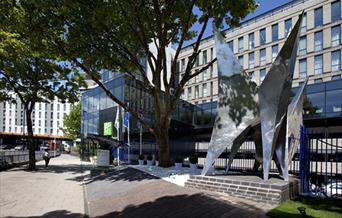 Holiday Inn Bristol City Centre exterior