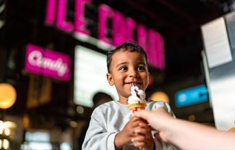 Za Za Bazaar - Child with ice cream