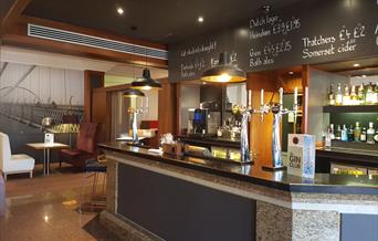 Gourmet Bar & Restaurant at Novotel Bristol