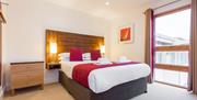 Premier Suites Plus Bristol Cabot Circus bedroom