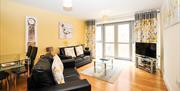 Your Stay Bristol - Hamilton Court sitting area