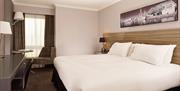 DoubleTree by Hilton Bristol City Centre Bedroom